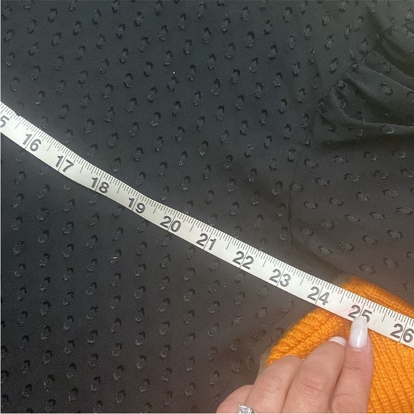 H & M Top Blouse - Picture 10 of 10